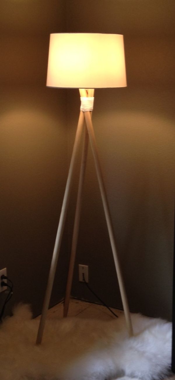 DIY lampadaire trépied