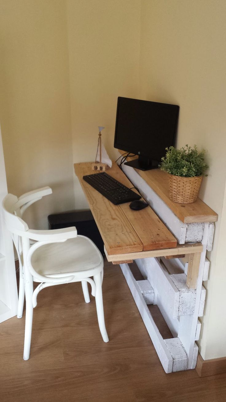 DIY un bureau avec une palette Floriane Lemarié