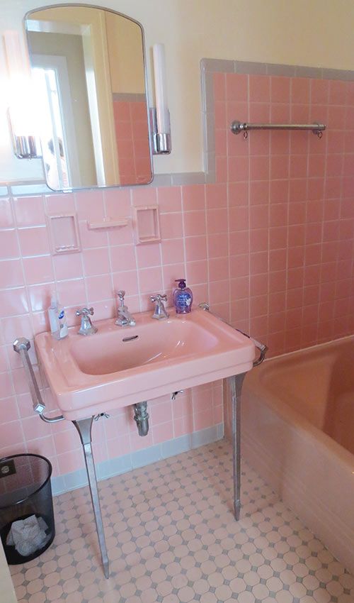 Décoration salle de bain rose