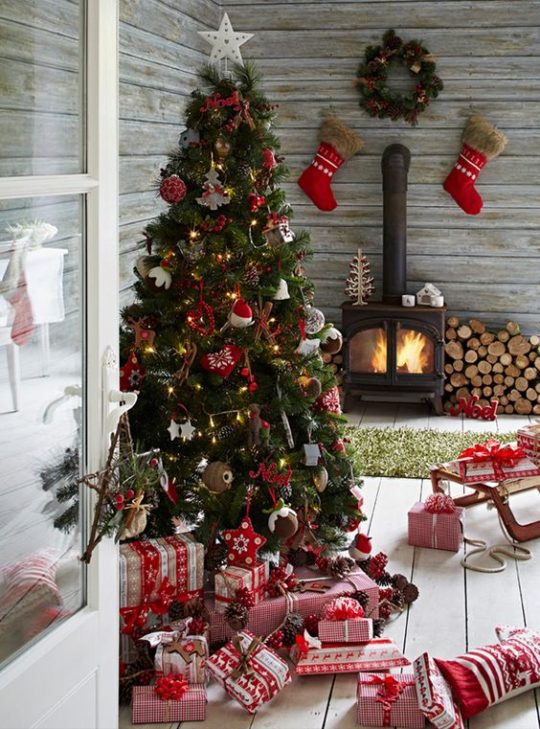 Décoration de cheminées pour Noël - Floriane Lemarié