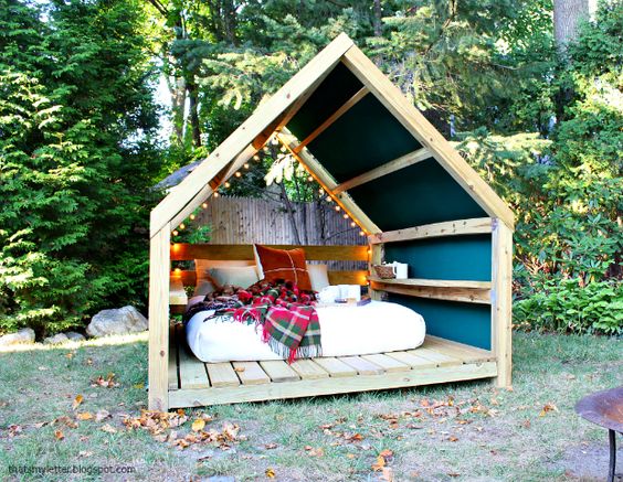 DIY cabane lounge