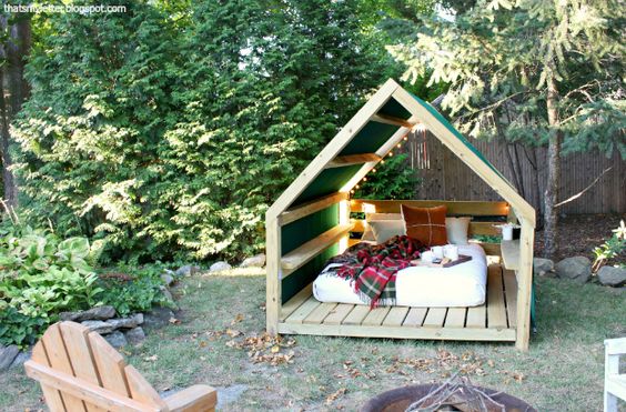 DIY cabane lounge