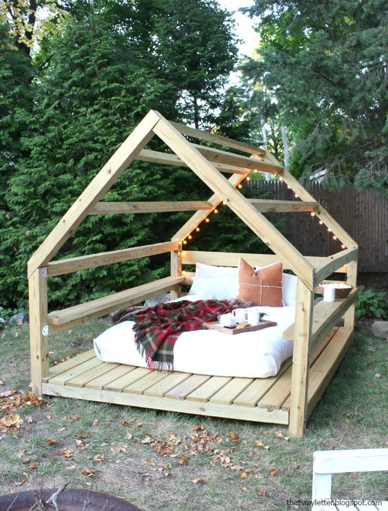 DIY cabane lounge